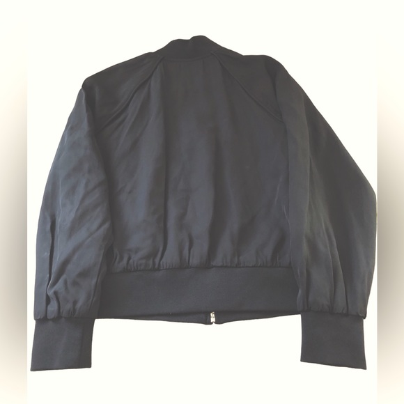 Aritzia Wilfred Bomber Jacket - Picture 5 of 10